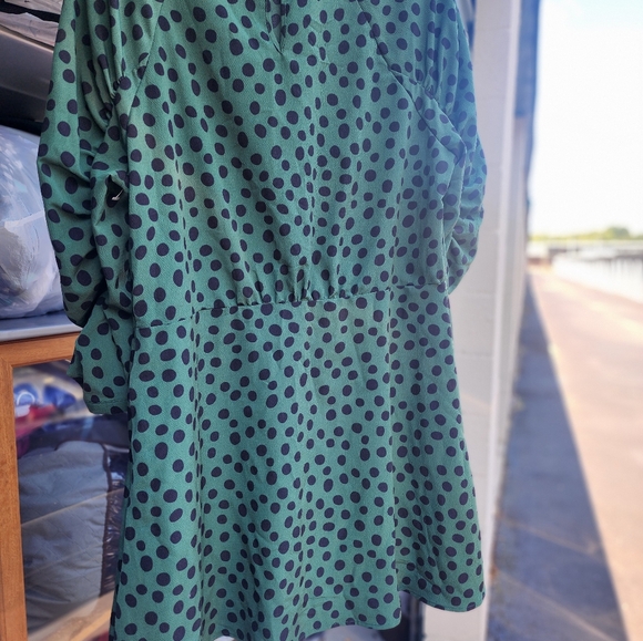 Who What Wear Green/blk polka dots dress - Picture 4 of 7